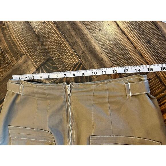 Soho Apparel Y2K Military Green Grunge Skirt Women Large Hobbit Spring Cargo - Picture 5 of 9